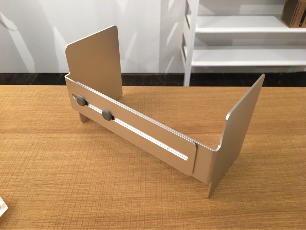 Jasper Morrison Penguin Huddle