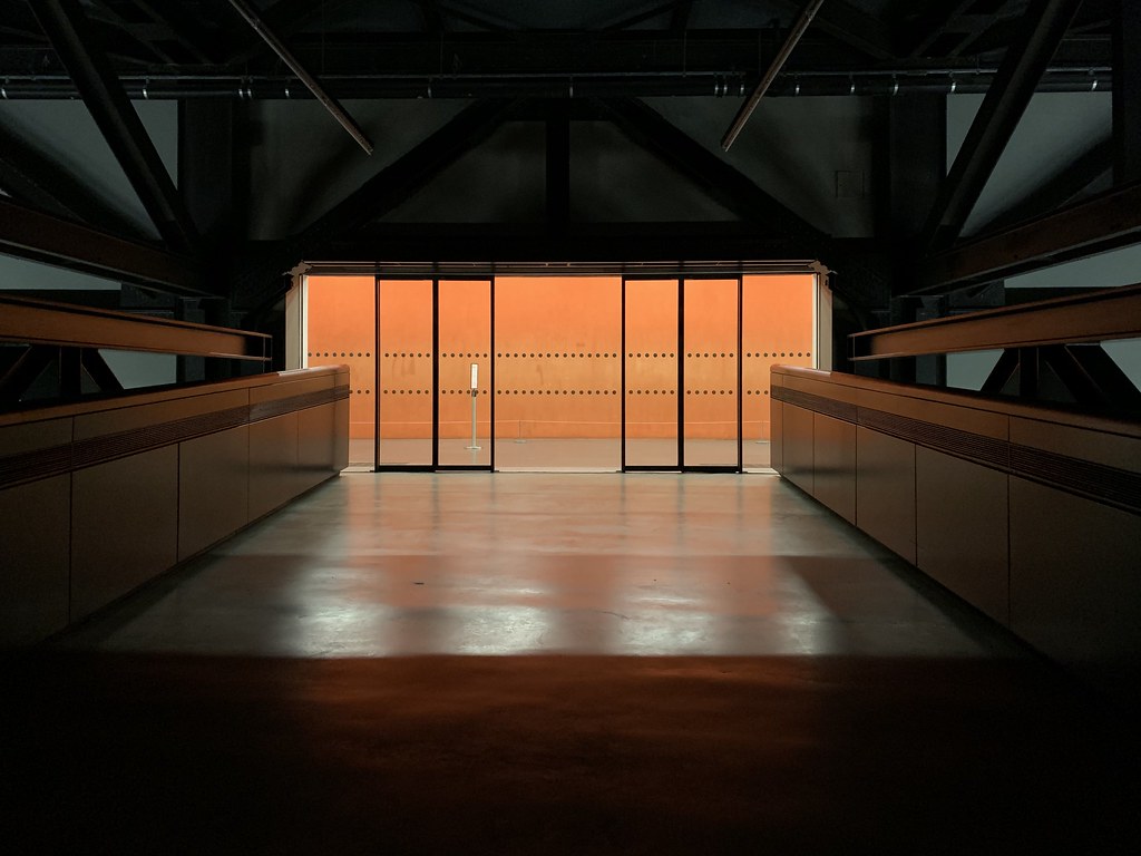 Tate Modern, eerie in the pandemic