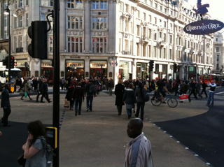 Desire path crossing