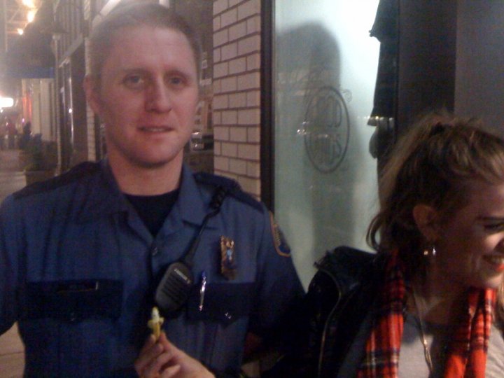 27190_101267489910768_100000825521510_32016_3764968_n